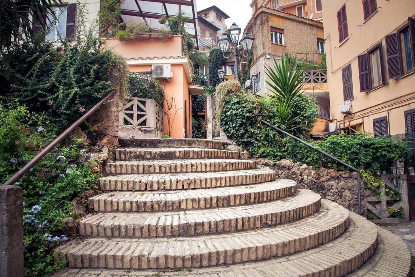 Fl Apartments Il Piccolo Borgo Di Trastevere Rome Bagian luar foto