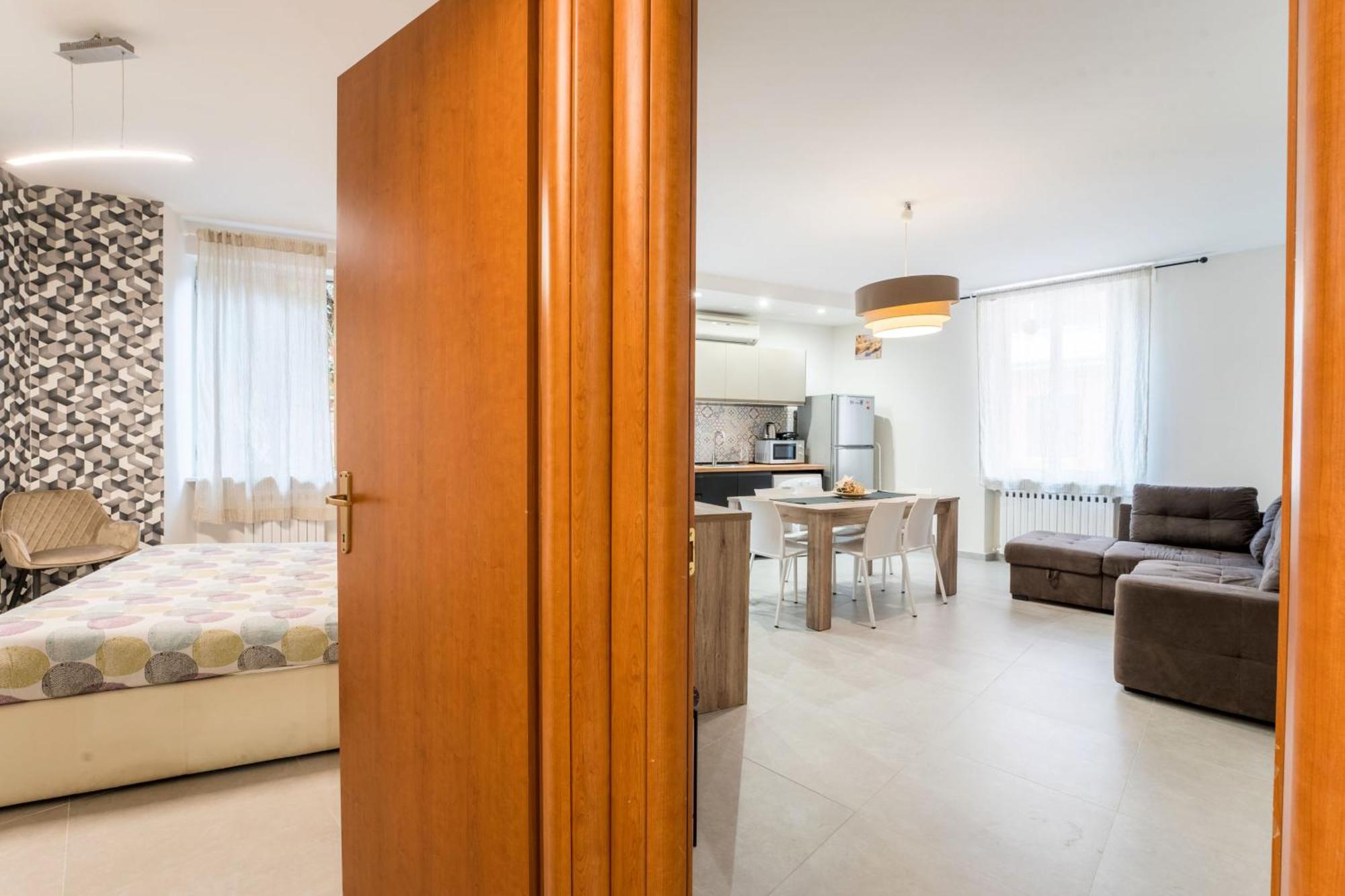 Fl Apartments Il Piccolo Borgo Di Trastevere Rome Bagian luar foto
